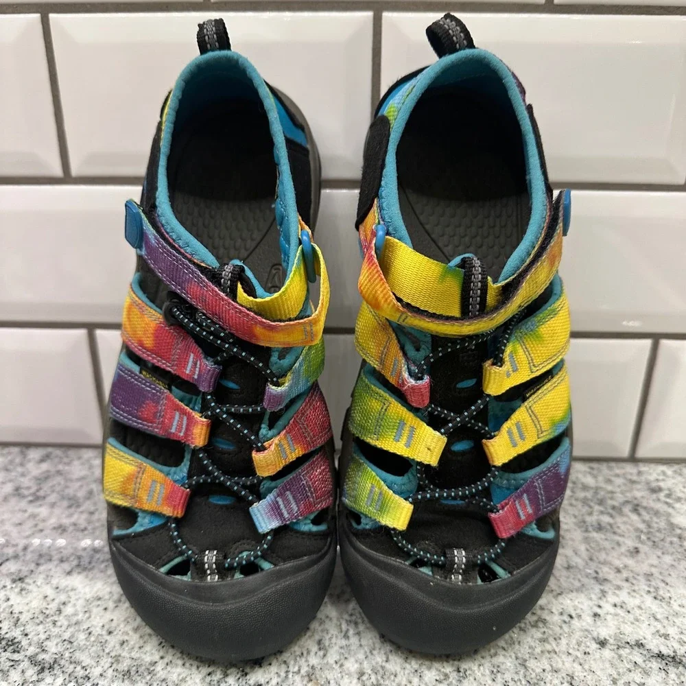 KEEN Kids'‎ Water Sandals Colorful Tie Dye Adjustable Strap Size 4